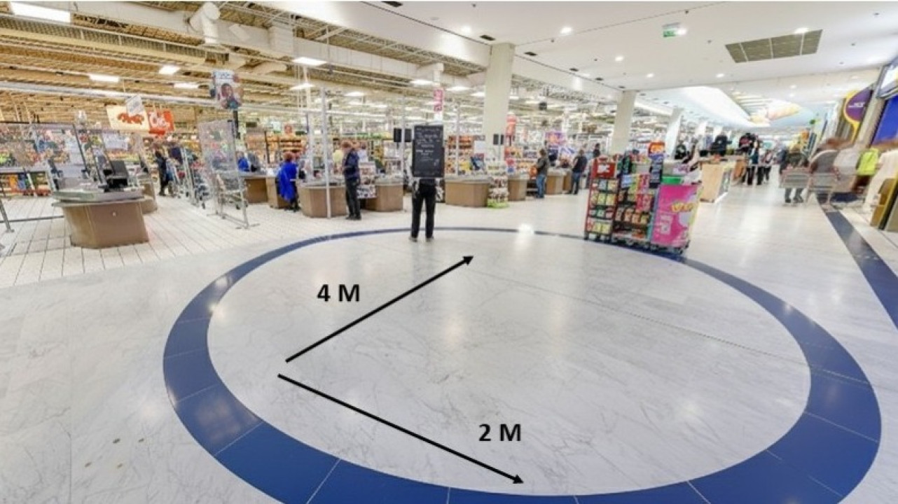 Photo 1 de l'emplacement 4 du centre commercial Centre Carrefour Vénissieux - NOCIBE