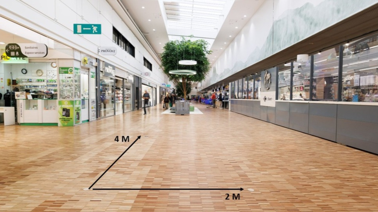 Photo 3 de l'emplacement B du centre commercial Centre Carrefour Lempdes