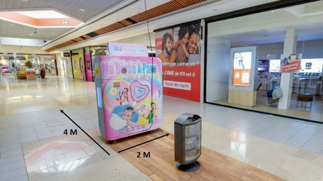 Photo 1 de l'emplacement 5 du centre commercial Centre Carrefour Vaulx-en-Velin - Face SFR