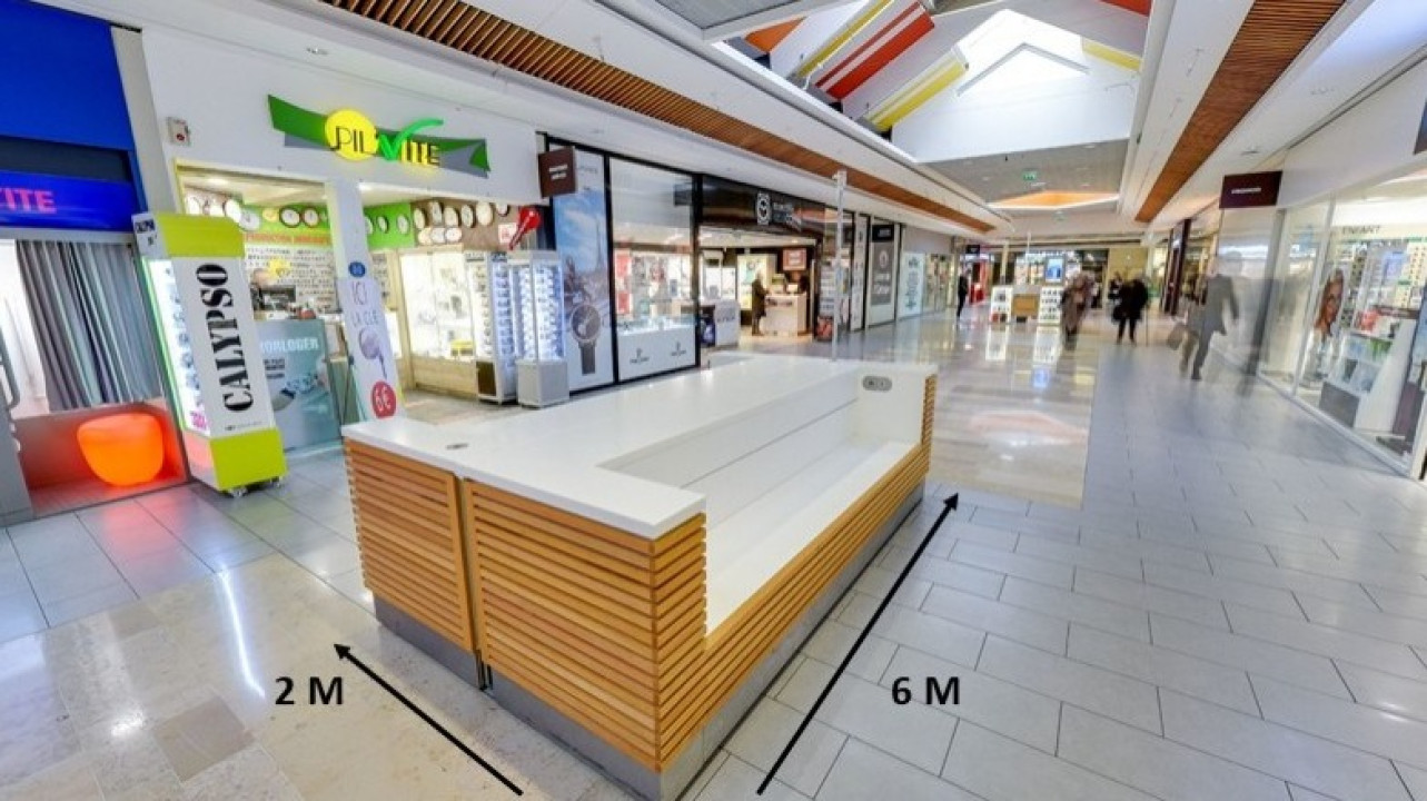 Photo 1 de l'emplacement 8 du centre commercial Centre Carrefour Vaulx-en-Velin - Face Alain Afflelou