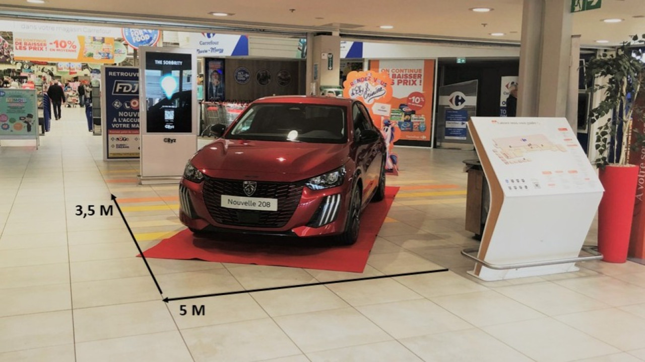 Photo 1 de l'emplacement 2 du centre commercial Centre Carrefour Nevers Marzy - Emplacement 2 bis :