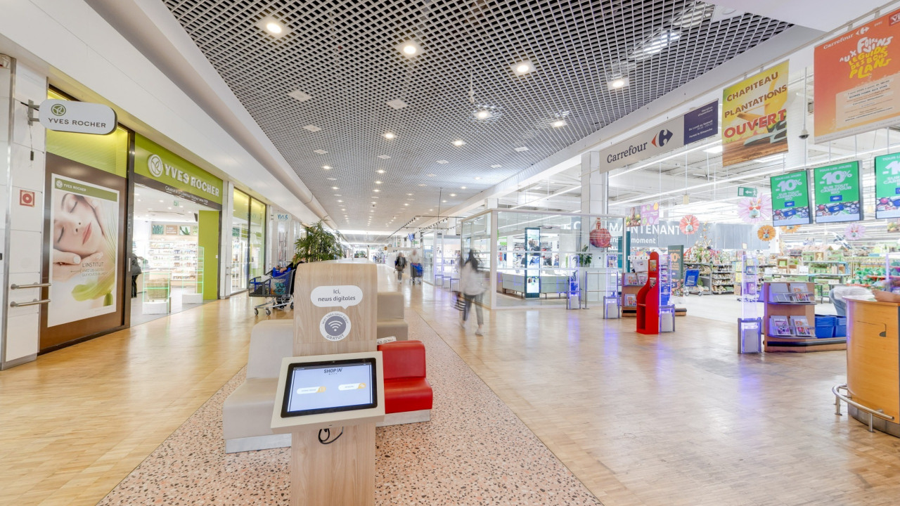 Photo 2 du centre commercial Centre Carrefour Wittenheim