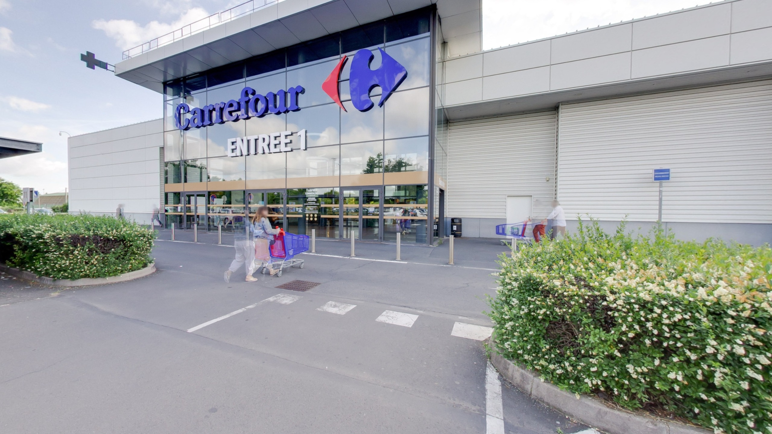 Photo 1 du centre commercial Centre Carrefour Lempdes