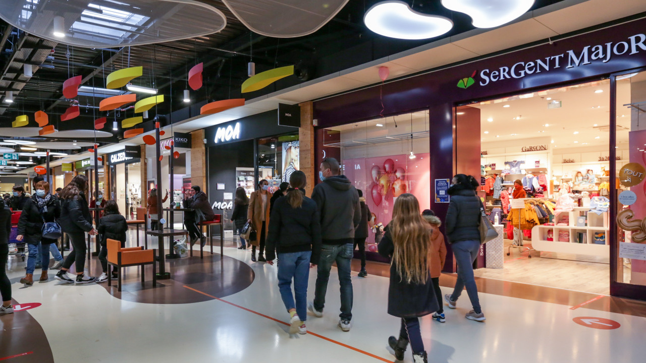 Photo 3 du centre commercial Centre Carrefour Salaise-sur-Sanne