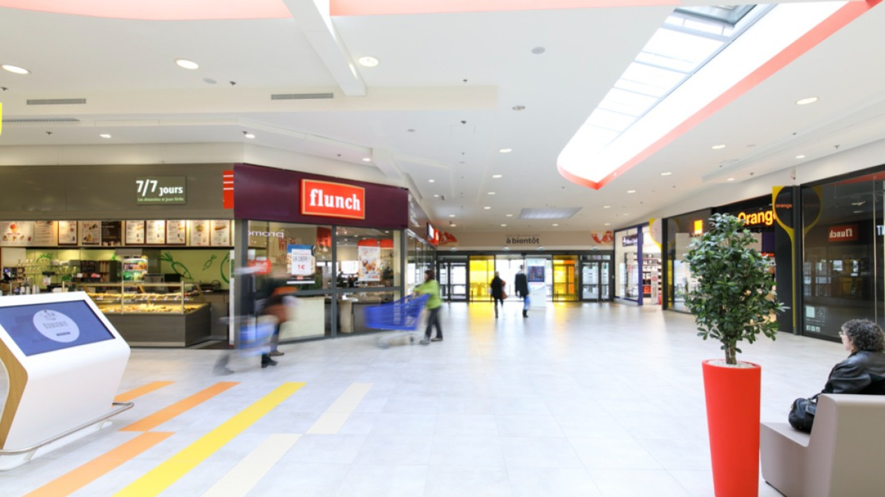 Photo 3 du centre commercial Centre Carrefour Nevers Marzy
